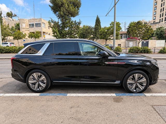 הונגצ'י E-HS9