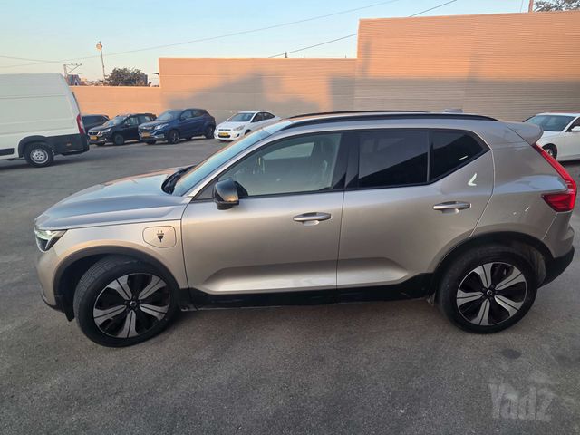 וולוו XC40