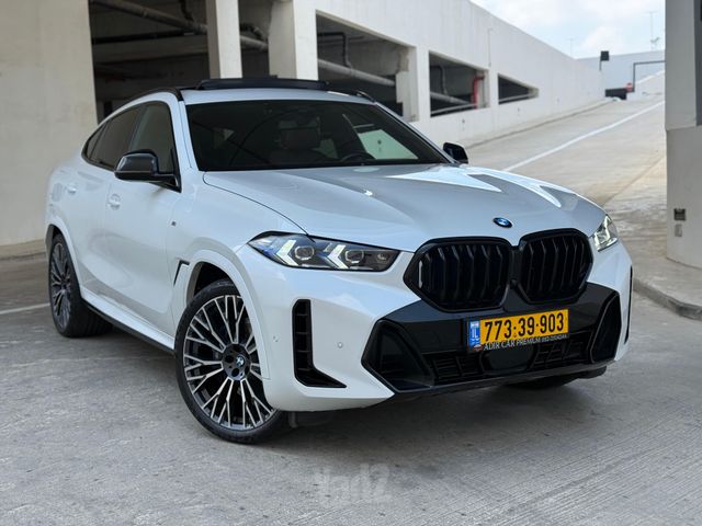 ב מ וו X6