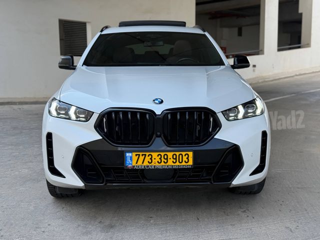 ב מ וו X6