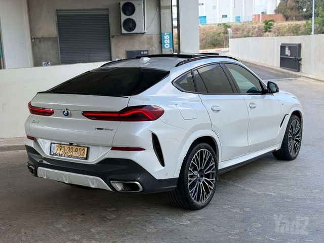 ב מ וו X6