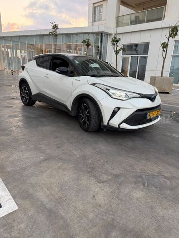 טויוטה C-HR