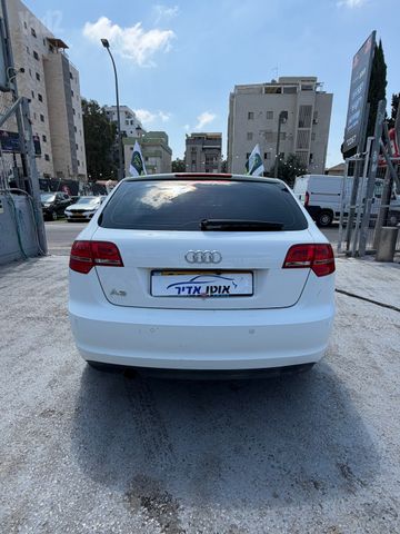 אאודי A3