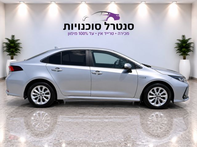 טויוטה קורולה