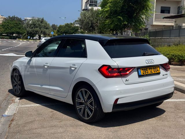 אאודי A1