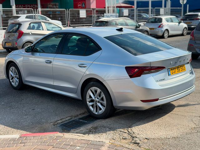 סקודה אוקטביה