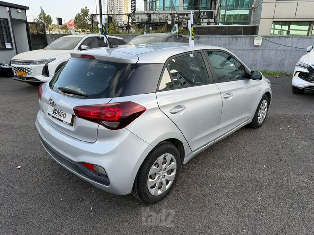 יונדאי i20