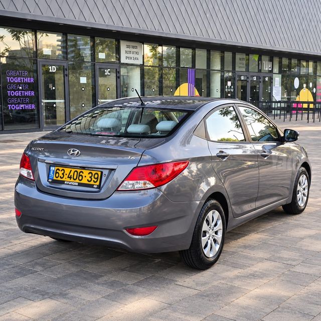 יונדאי אקסנט i25