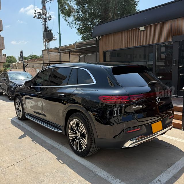 מרצדס-בנץ EQS SUV