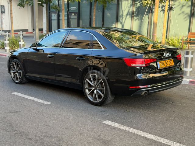 אאודי A4