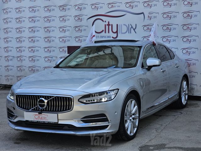 וולוו S90