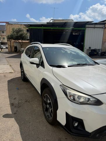 מודעת רכב סובארו XV 2