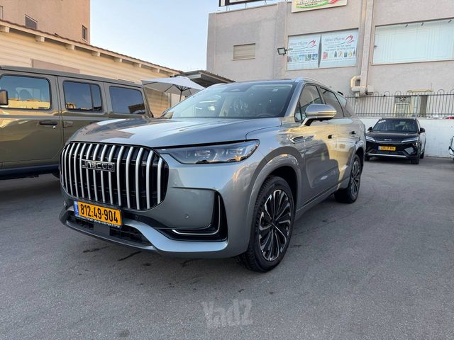 מודעת רכב ג'אקו J8