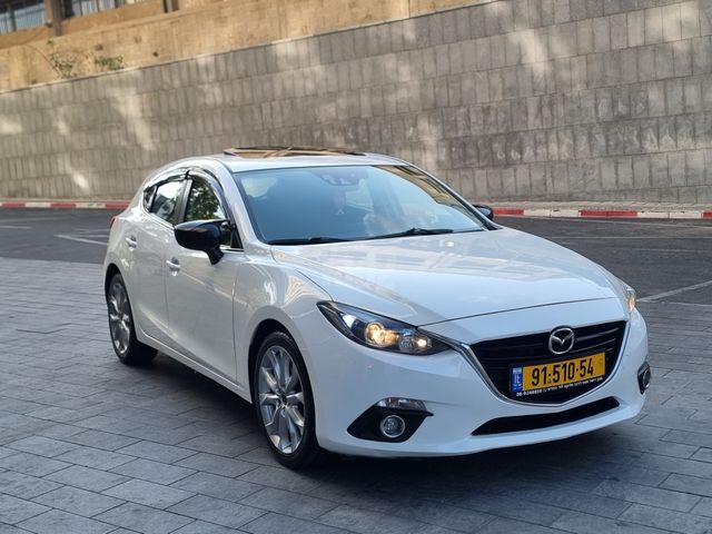 מאזדה 3