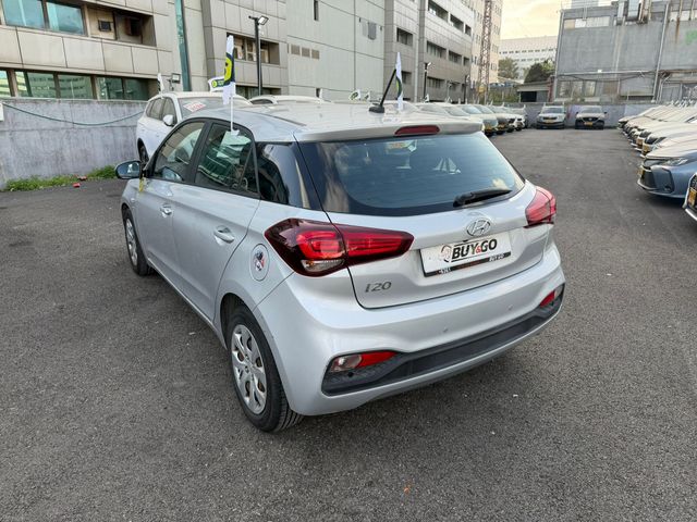 יונדאי i20