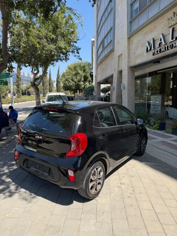 קיה פיקנטו