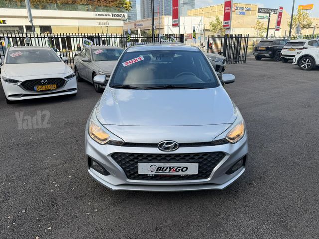 יונדאי i20