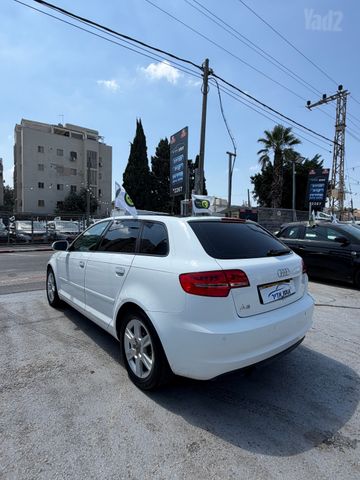 אאודי A3