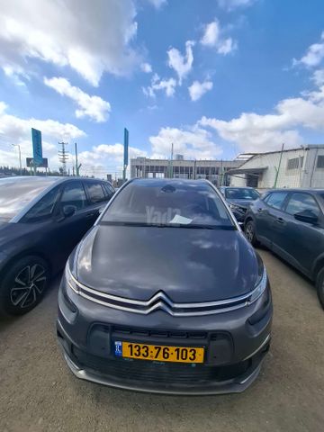 מודעת רכב סיטרואן C4 ספייסטורר