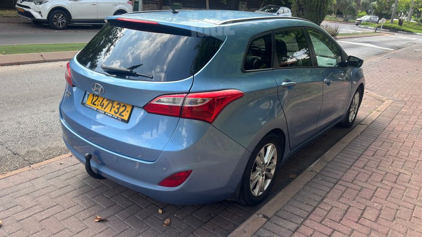 יונדאי i30