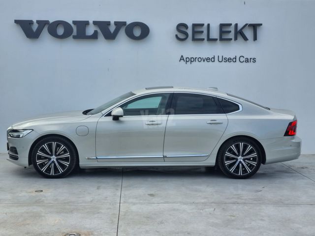 וולוו S90