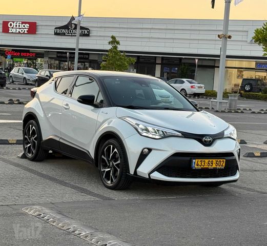 טויוטה C-HR