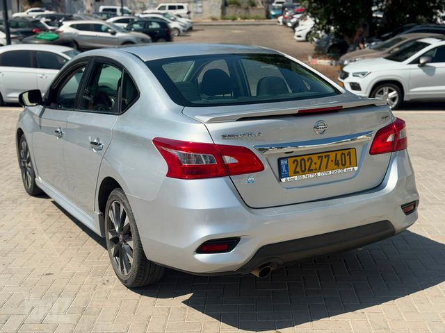 ניסאן סנטרה