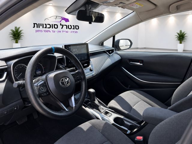 טויוטה קורולה