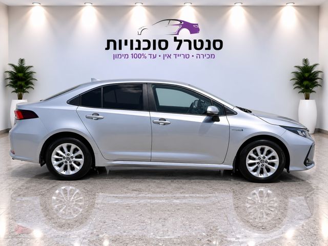 טויוטה קורולה