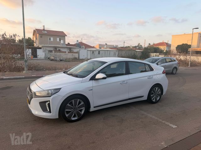מודעת רכב יונדאי איוניק