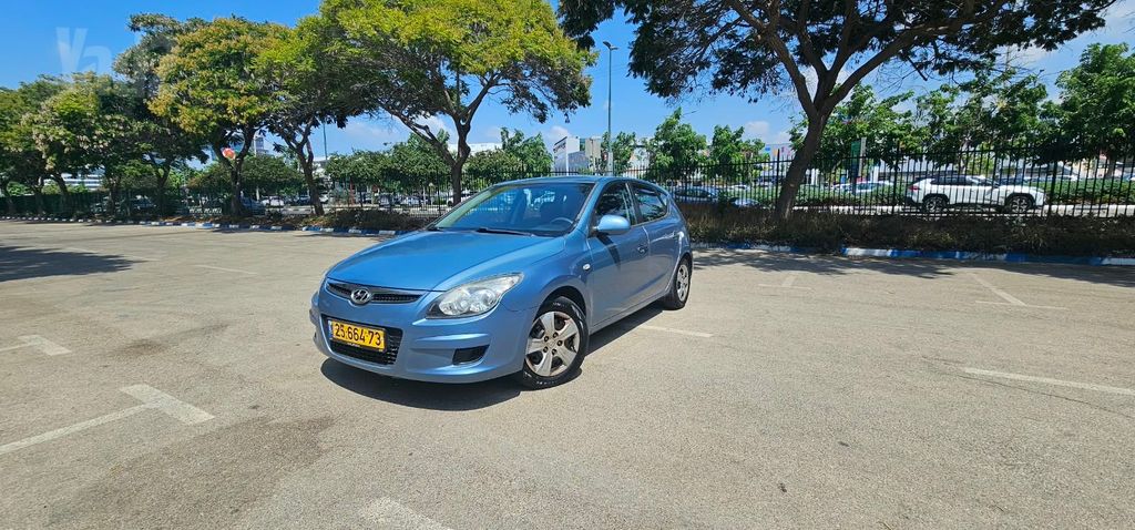 יונדאי i30