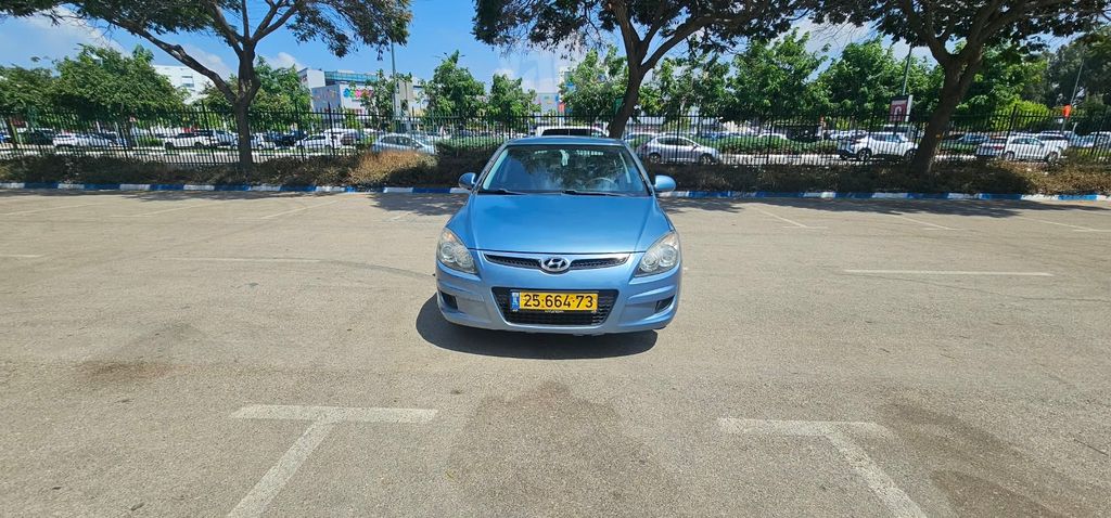 יונדאי i30
