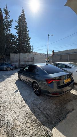 סקודה אוקטביה