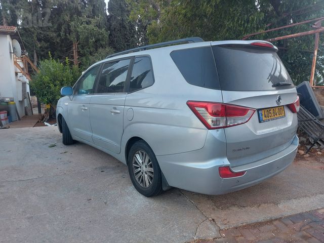 מודעת רכב סאנגיונג רודיוס
