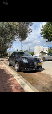 אלפא רומיאו מיטו