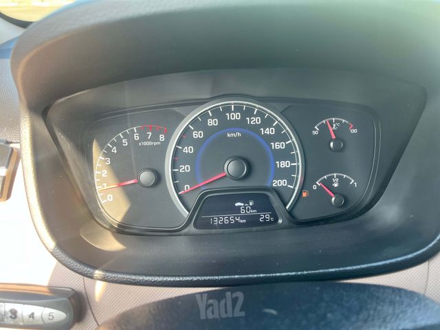 יונדאי i10
