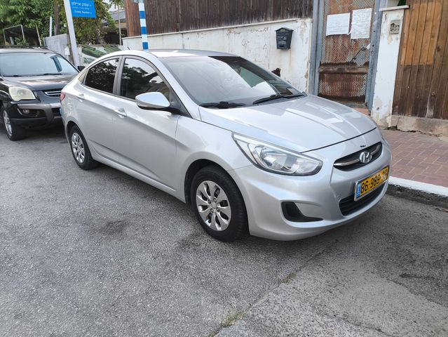 יונדאי אקסנט i25