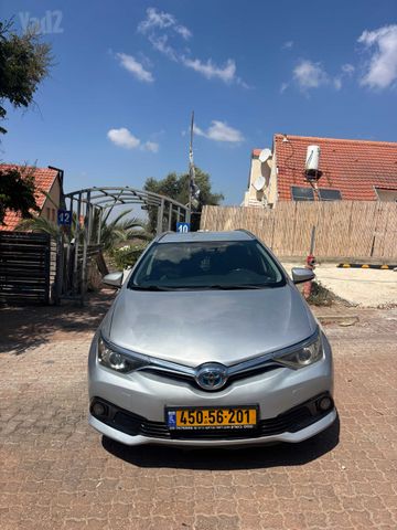 טויוטה אוריס