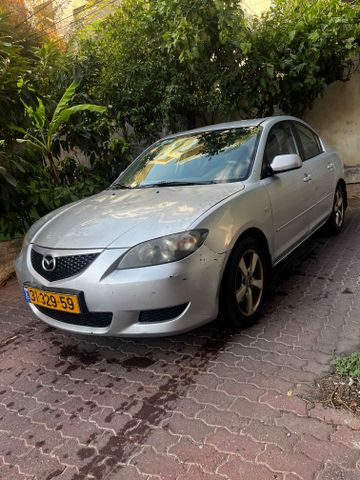 מאזדה 3