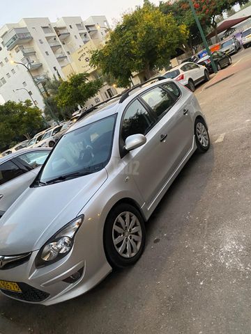 יונדאי i30
