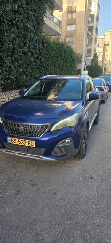 פיג'ו 3008