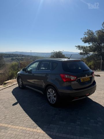 מודעת רכב סוזוקי קרוסאובר