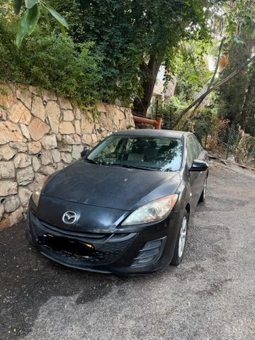 מודעת רכב מאזדה 3