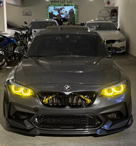 ב מ וו M2