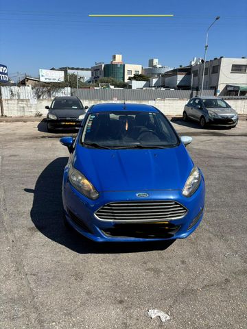 מודעת רכב פורד פיאסטה