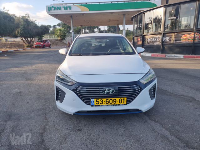 יונדאי איוניק