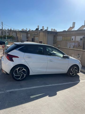 מודעת רכב יונדאי i20
