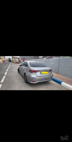 טויוטה קורולה