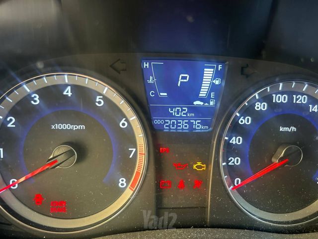 מודעת רכב יונדאי אקסנט i25