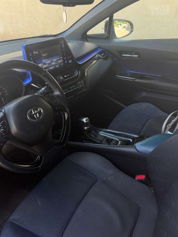 טויוטה C-HR